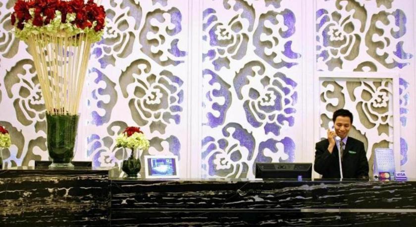 Hw Hotel Padang Dış mekan fotoğraf
