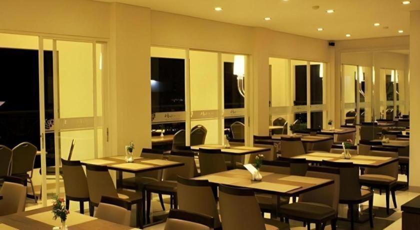Hw Hotel Padang Dış mekan fotoğraf