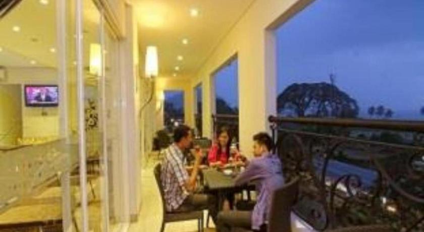 Hw Hotel Padang Dış mekan fotoğraf